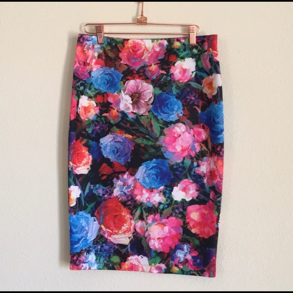 Express floral scuba blue rose knee length skirt